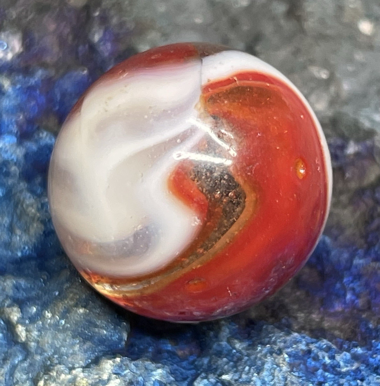 BEAUTIFUL Akro Agate Peltier Art Swirl NM Marble .63” Red-Orange Clear White