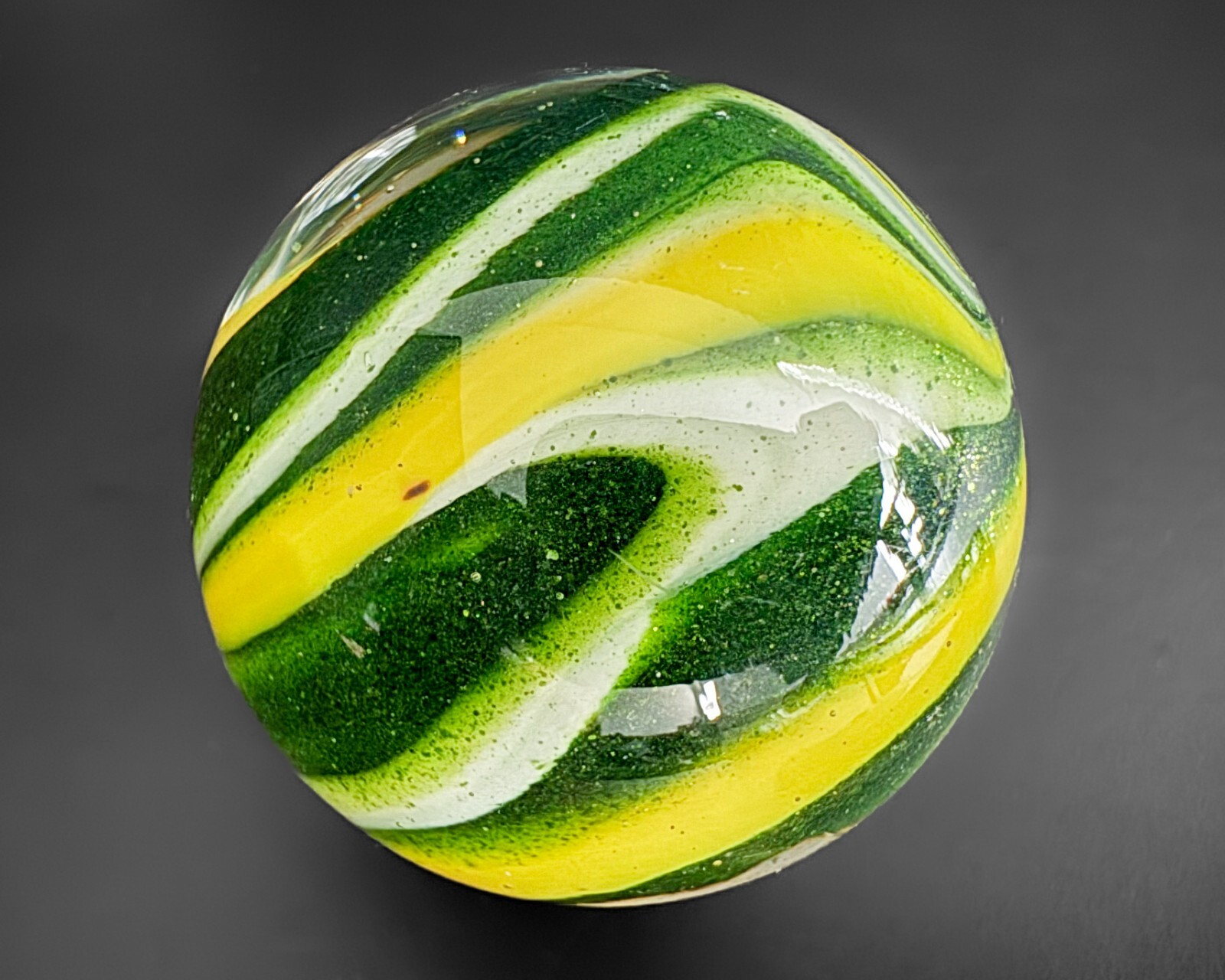 Rick Davis 1.5″ Aventurine Yellow Lobed Onionskin Handblown Art Glass Marble
