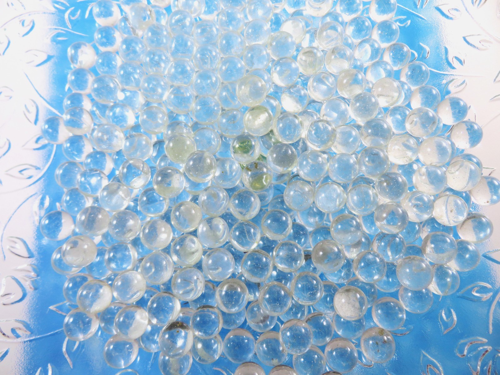 Clear Round Marbles For Crafts Or Décor 2 Pounds 8 Ounces 1/2 Inch