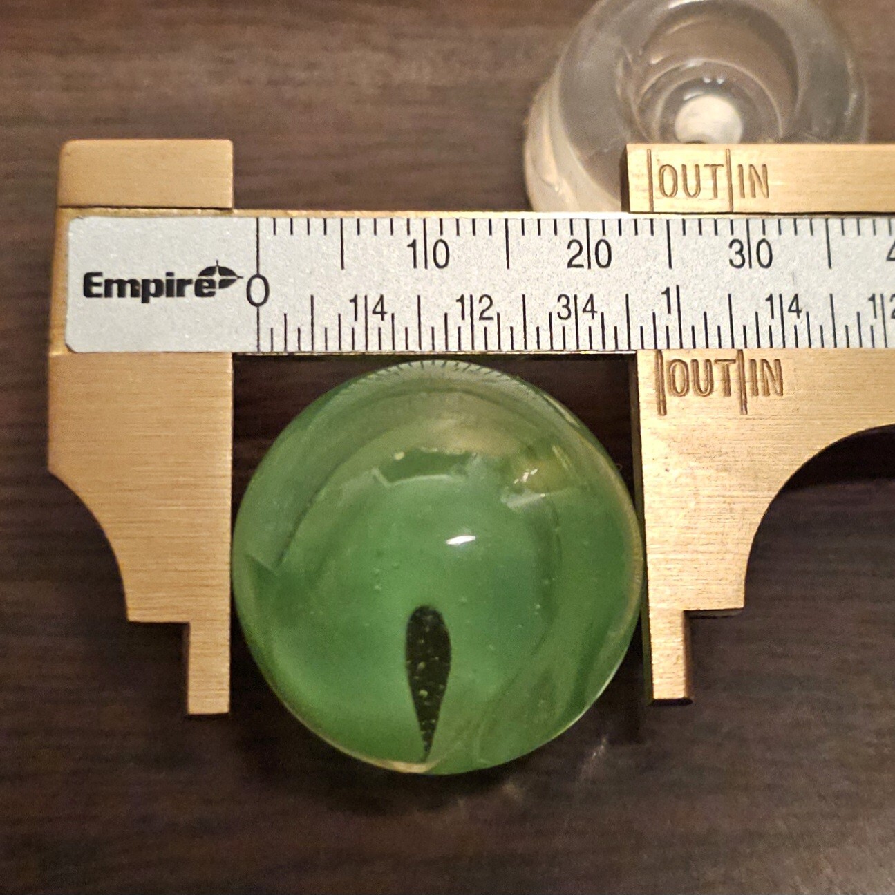 Vintage C E Bogard Hybrid Green in Clear O.94″ Diameter Shooter Glass Marble