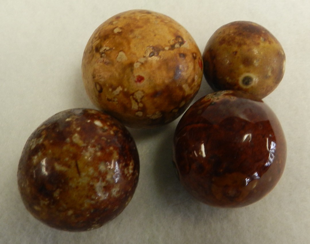 #20675m Vintage Group of 4 Larger Clay or Bennington Marbles .95 to 1.30 In