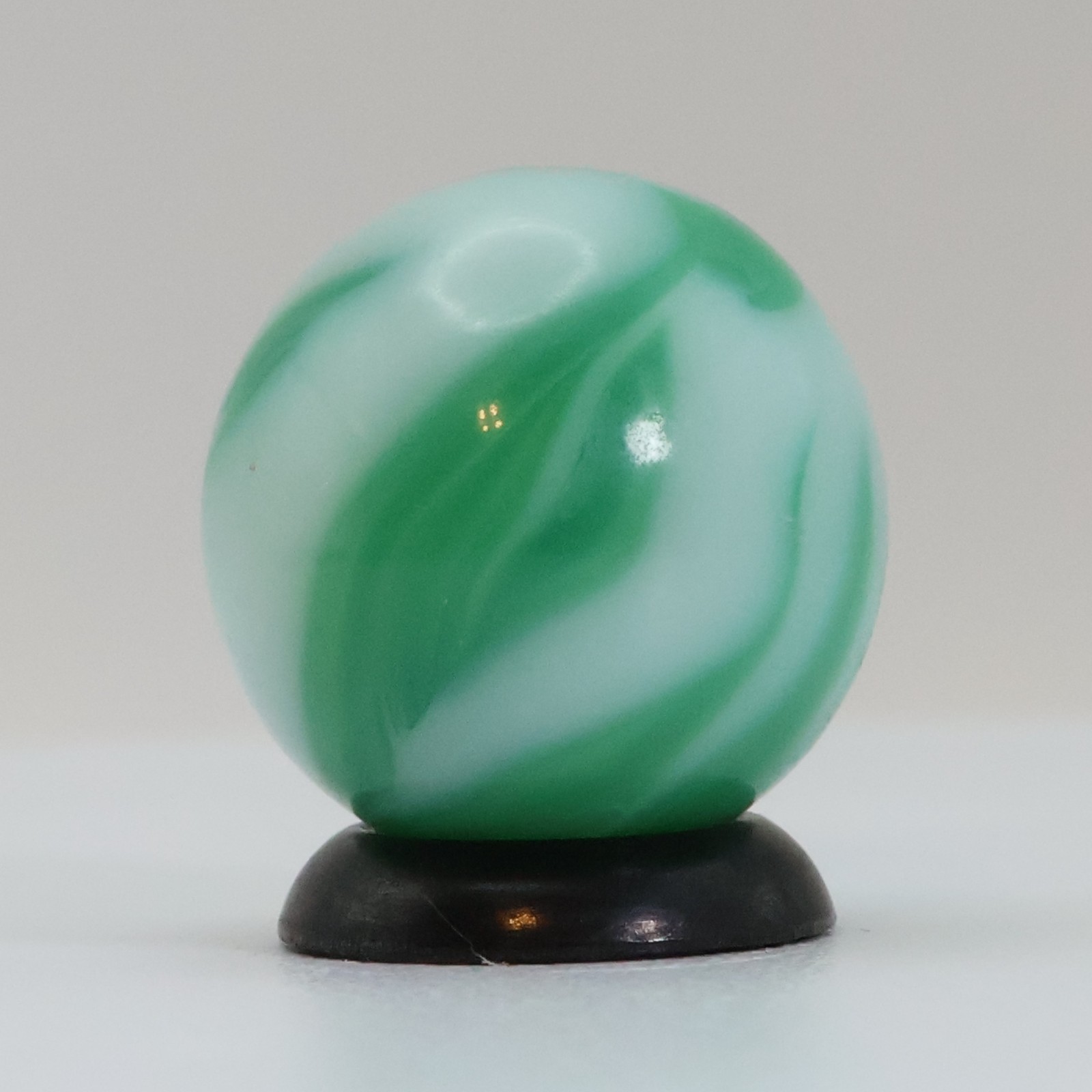5/8″ Alley Agate Swirl Marble Green M-