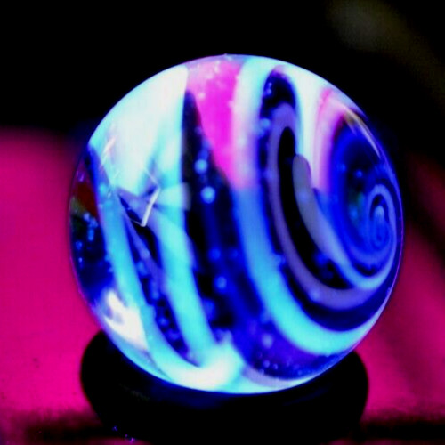 BRYAN TRILLAS GLASS MARBLE/.729″-OPAL BLUE BLACKLIGHT 2 SIDED CORKSCREW-OPALS