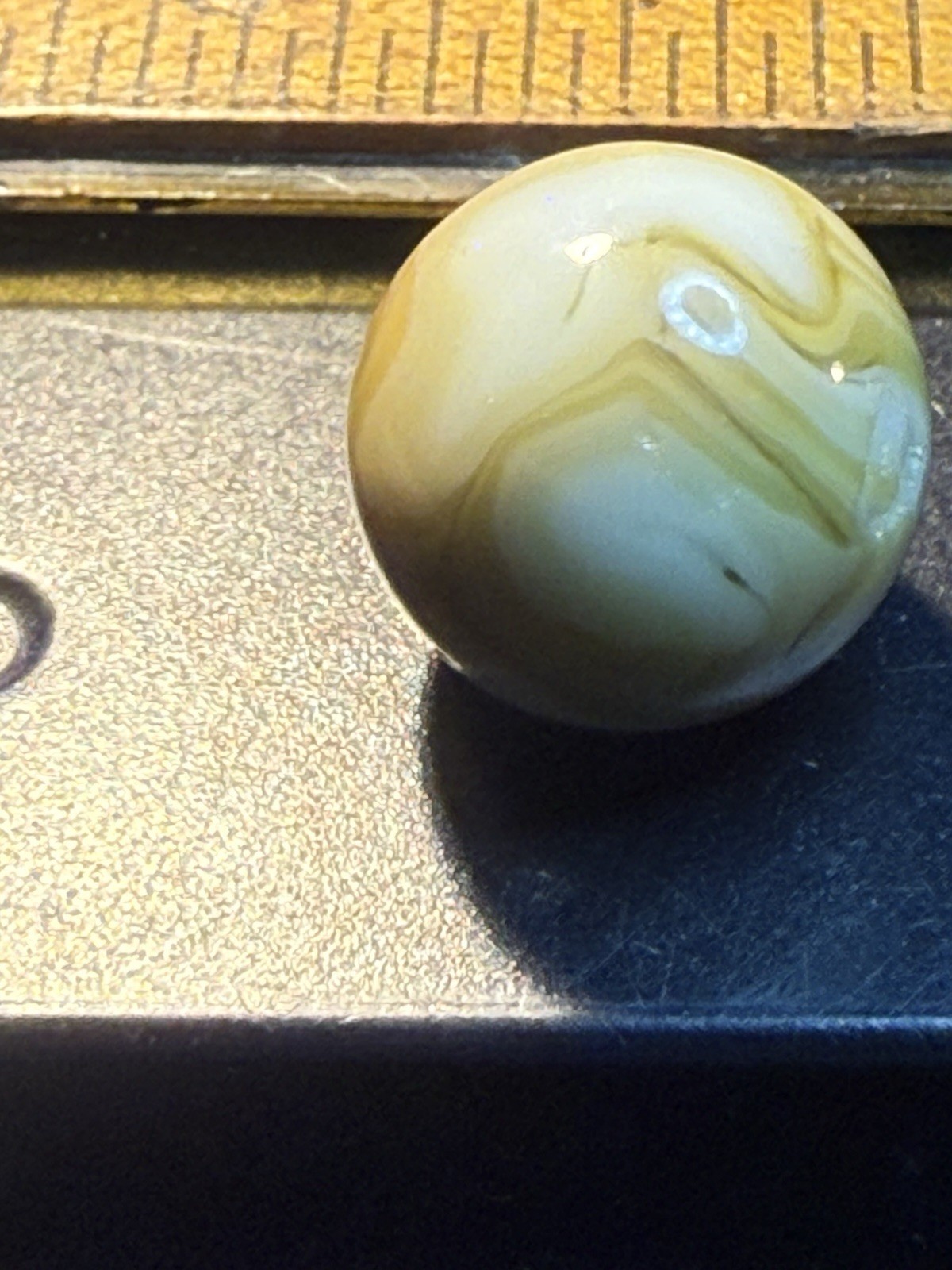 Ravenswood Butterscotch Swirl Old Vintage Marble White Tan Colors