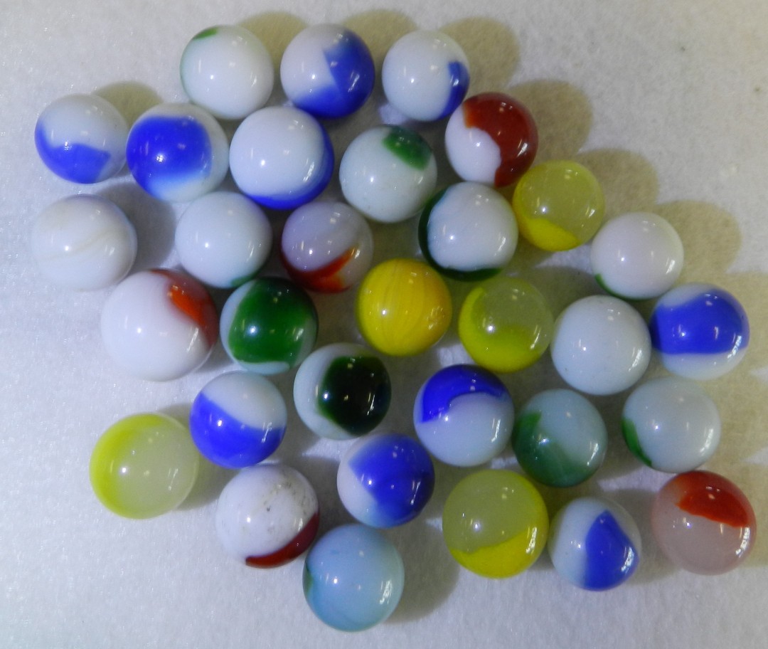 #20943m Vintage Group or Bulk Lot of 30 Mixed Company Patch Marbles