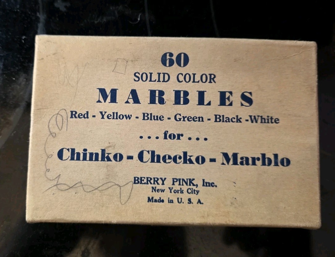 Vintage Berry Pink Chinko-Checko-Marblo Boxed Set – 60 Solid Color Glass Marbles