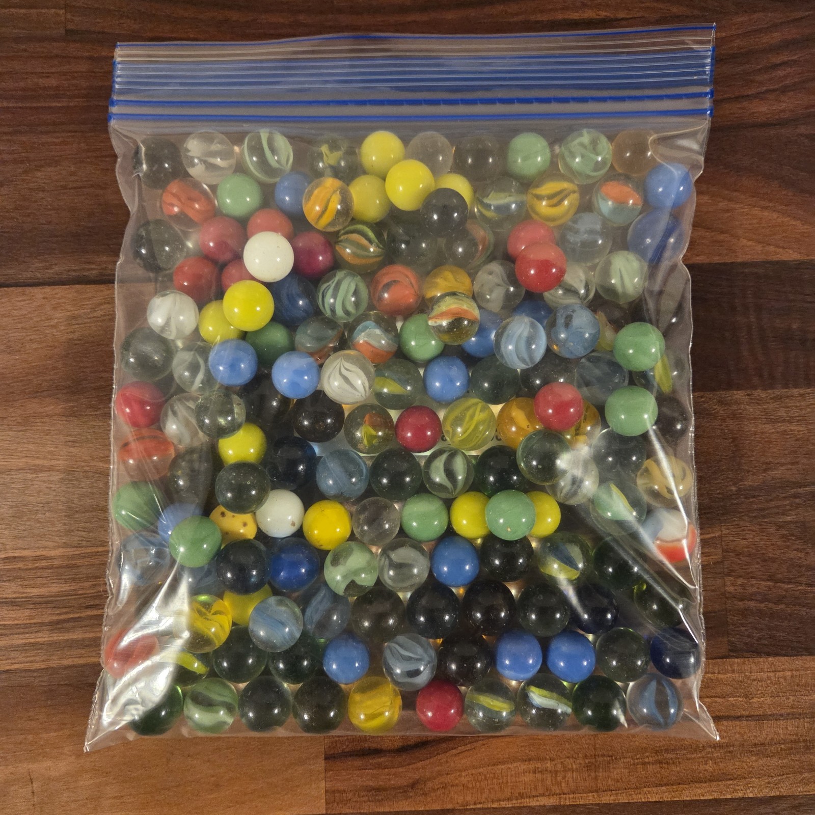 Lot of Vintage Marbles Mixed Lot. Approx. 150 Marbles Different Sizes