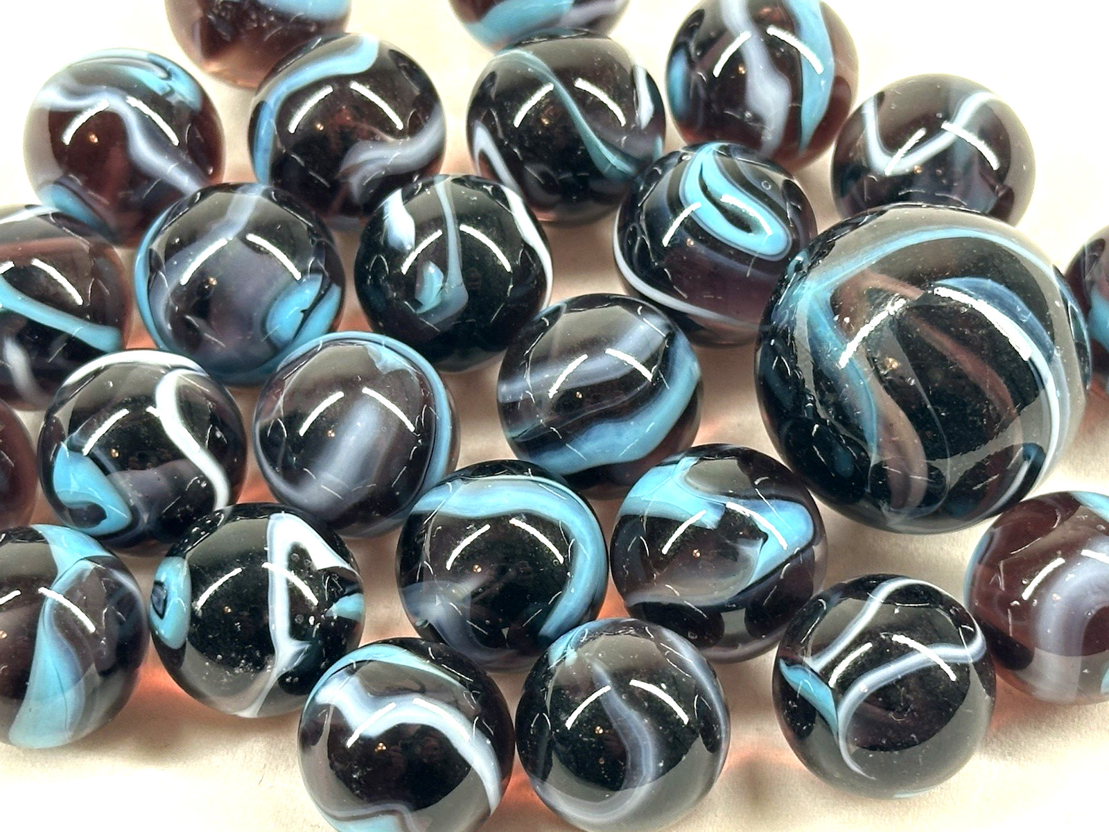 25 Glass Marbles DRAGON Green/Red/yellow game vtg style Shooter Taws Swirl