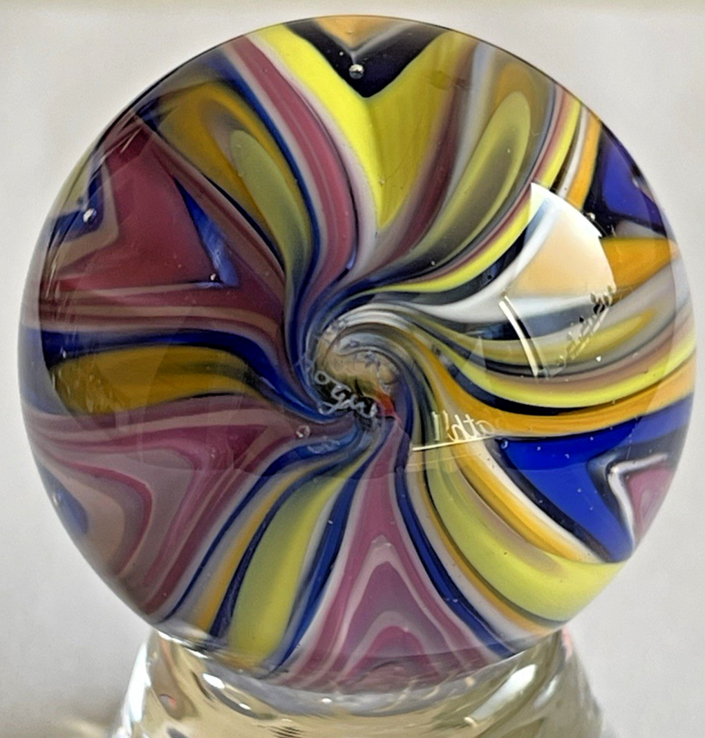 VTG SAM HOGUE MARBLE SIGNED 05 HANDMADE GLASS ART 1.49 BLUE ORANGE YELLOW PINK