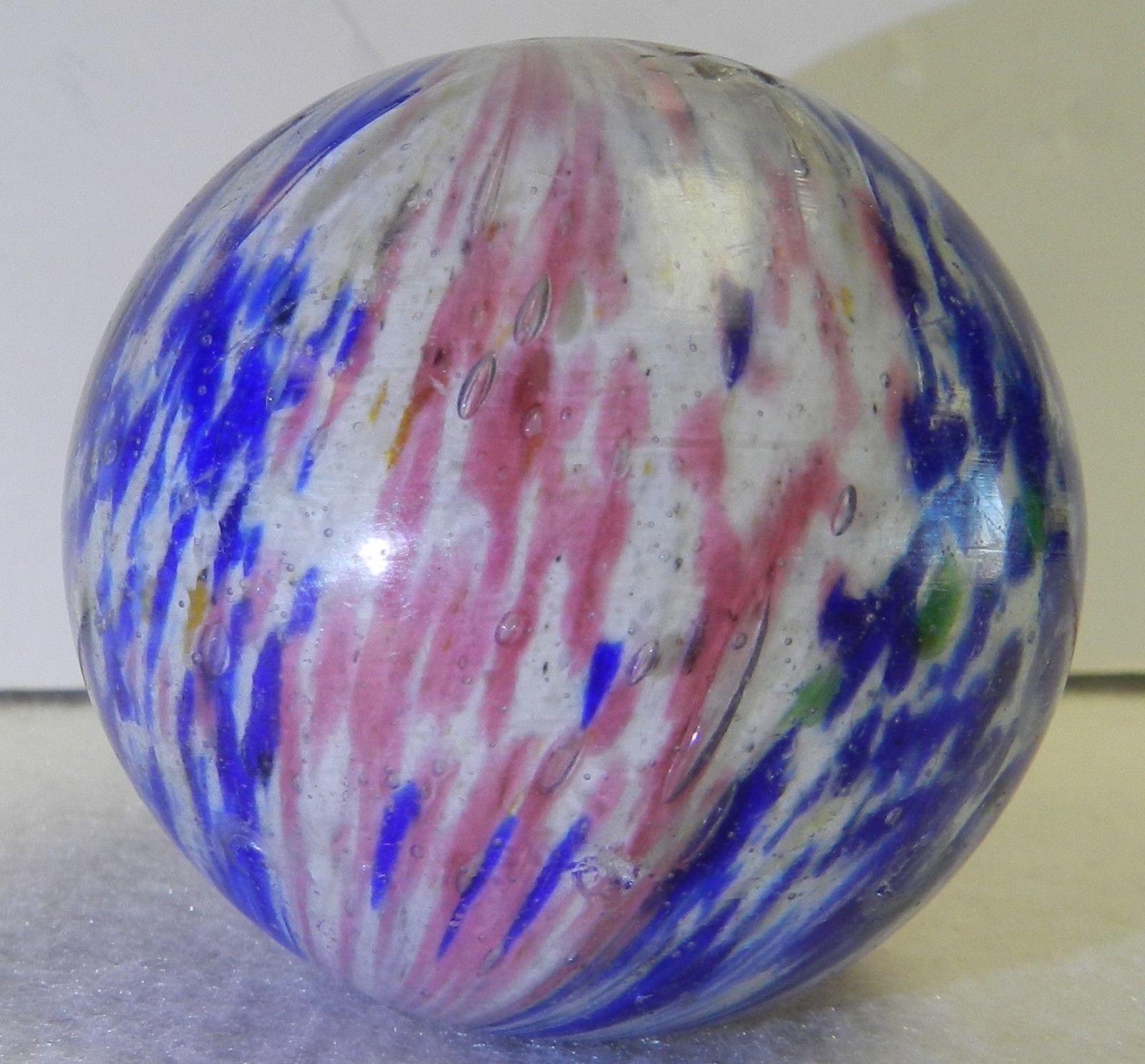 #19964m Huge 2.07 Inches Vintage German Handmade Onionskin Marble