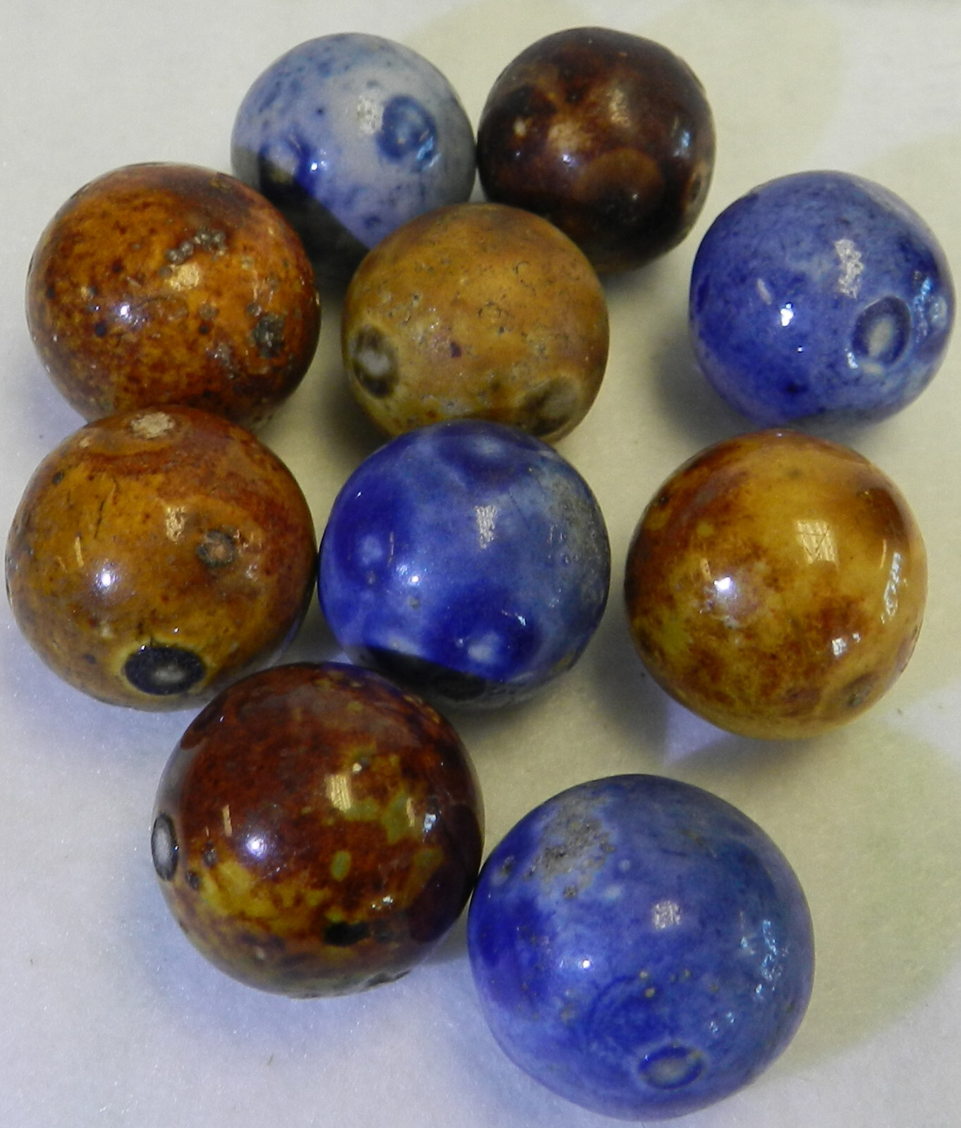 #17512m .84 to .92 Inches Vintage Group of 10 German Handmade Bennington Marbles