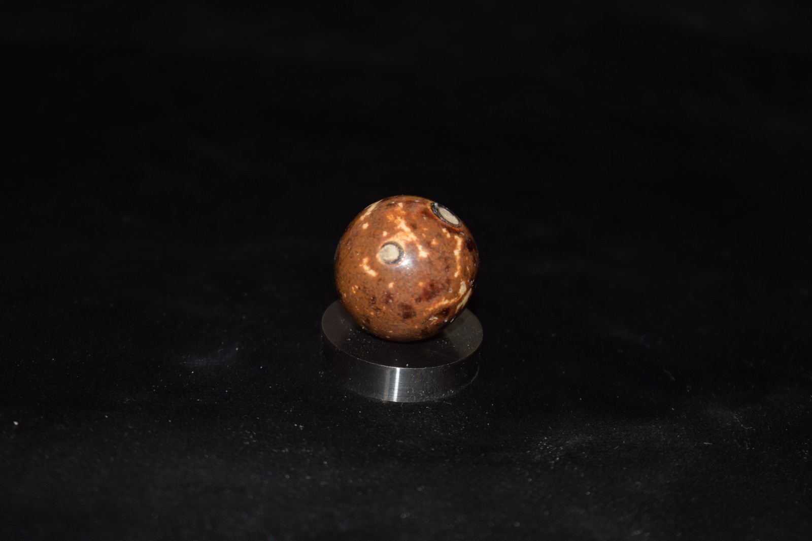 🐦➖⏩Antique German⬛🟥🟨 Bennington H/M glazed clay marble LARGE shooter .875″