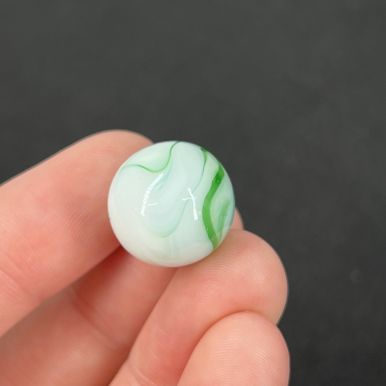VTG Glass Marble Christensen Akro Peltier Vitro .6” Vibrant Green Swirl