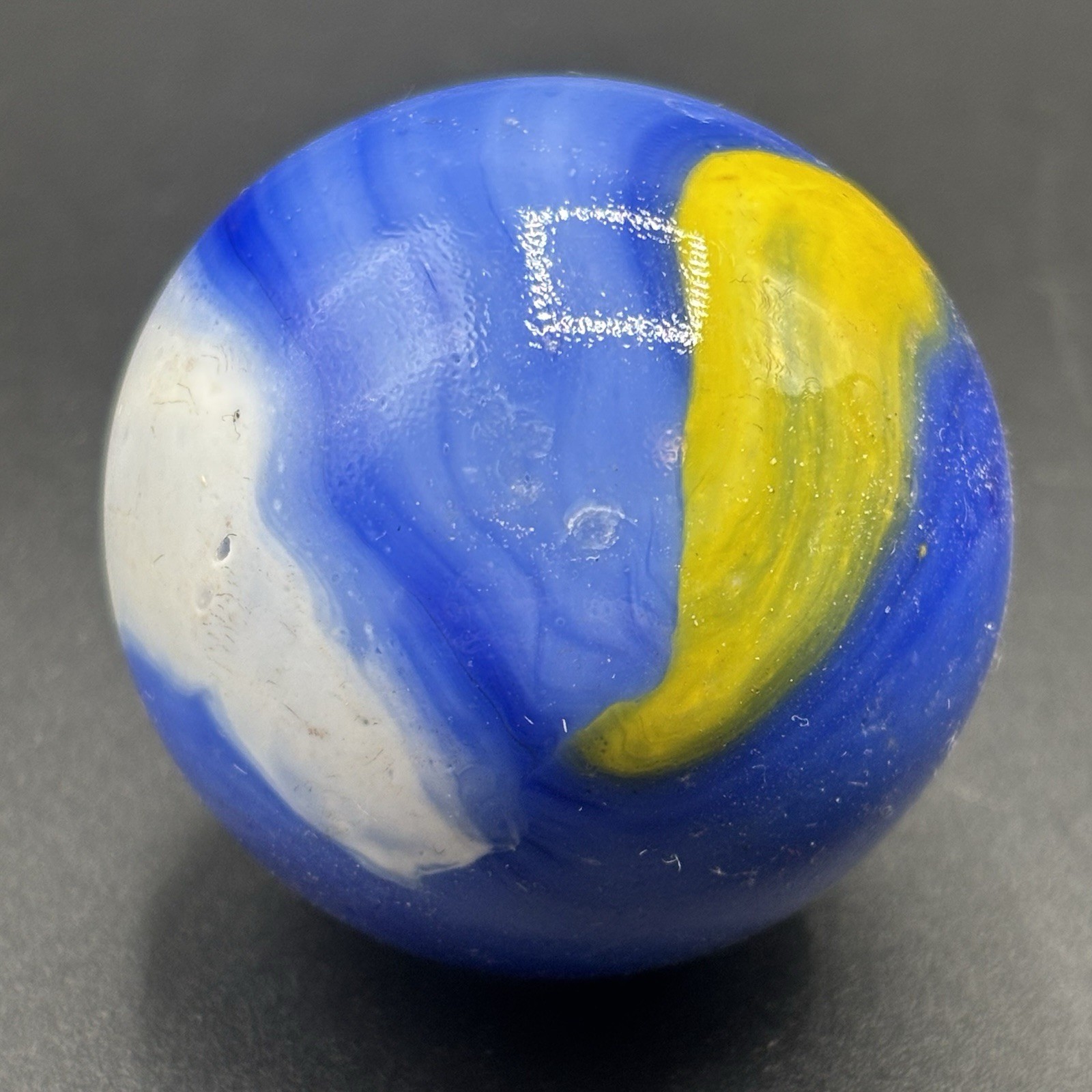 Vintage Oversized Art Glass Marbles Glitterbomb/Confetti, Shooter