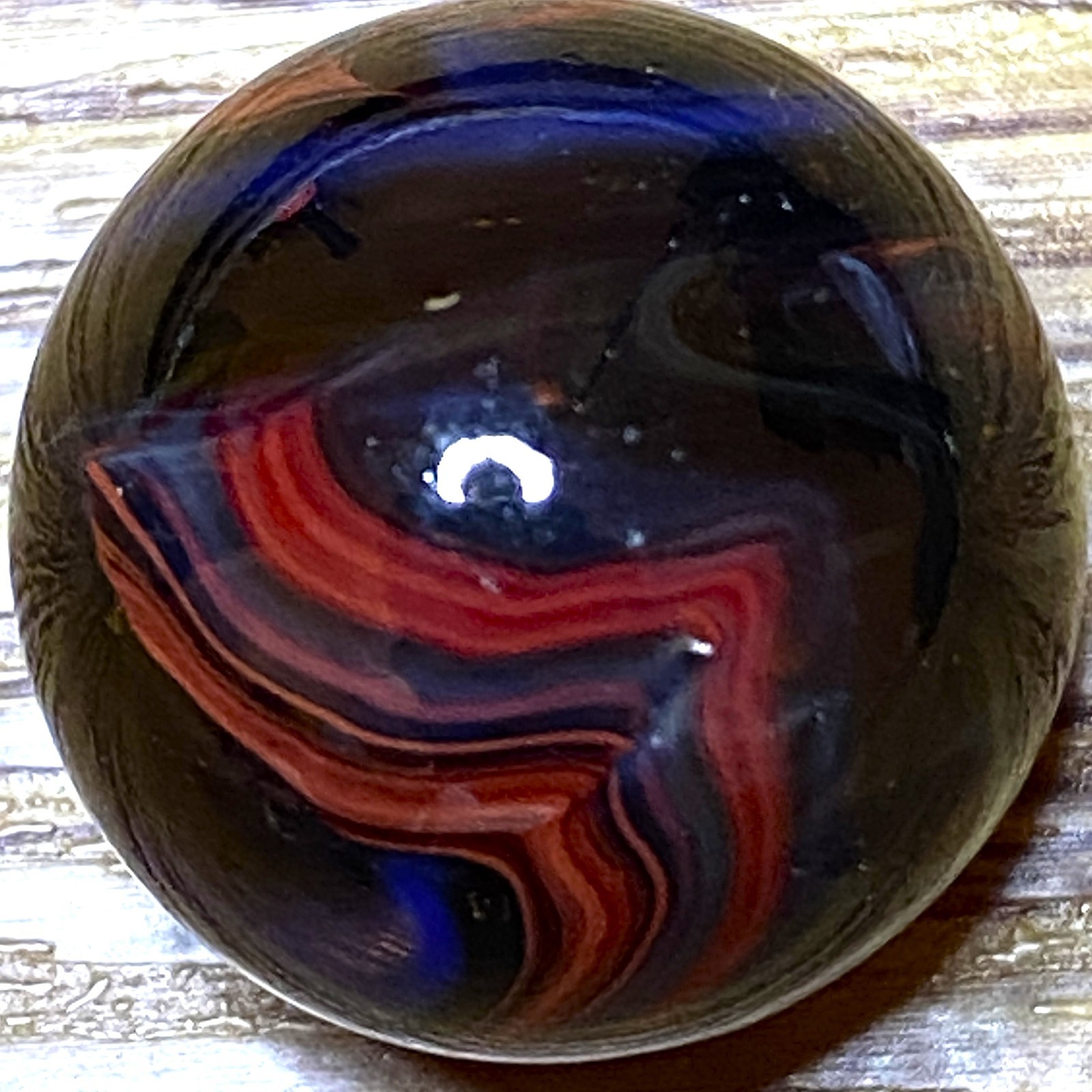 DAS/JABO LOOKS LIKE SPIDERMAN TYPE COLORS BLUE/OXBLOOD SHOOTER .72″ M773