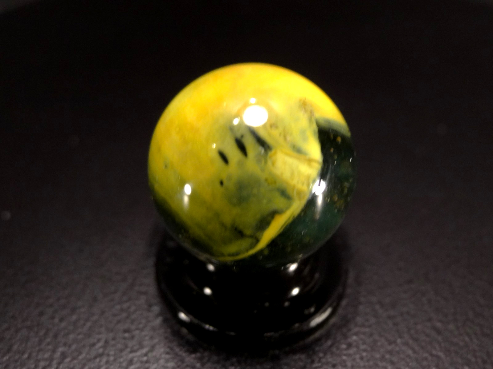 AKRO AGATE LEPARD 😾 “SHOOTER” (One of Akros rarest marbles VHTF Wet Mint