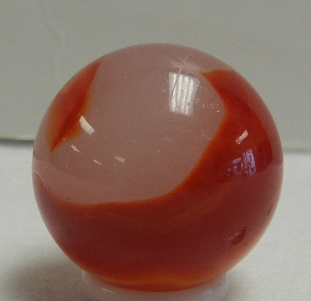 #17859m .98 Inches Vintage Akro Agate Ace Corkscrew Shooter Marble