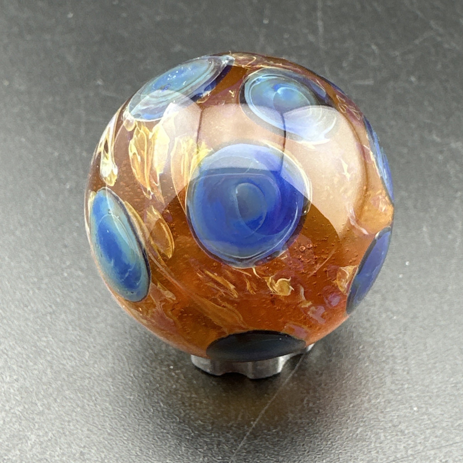 Contemporary Handmade Art Glass Marble 1.04″ Blue Spot MIB Translucent Core Boro