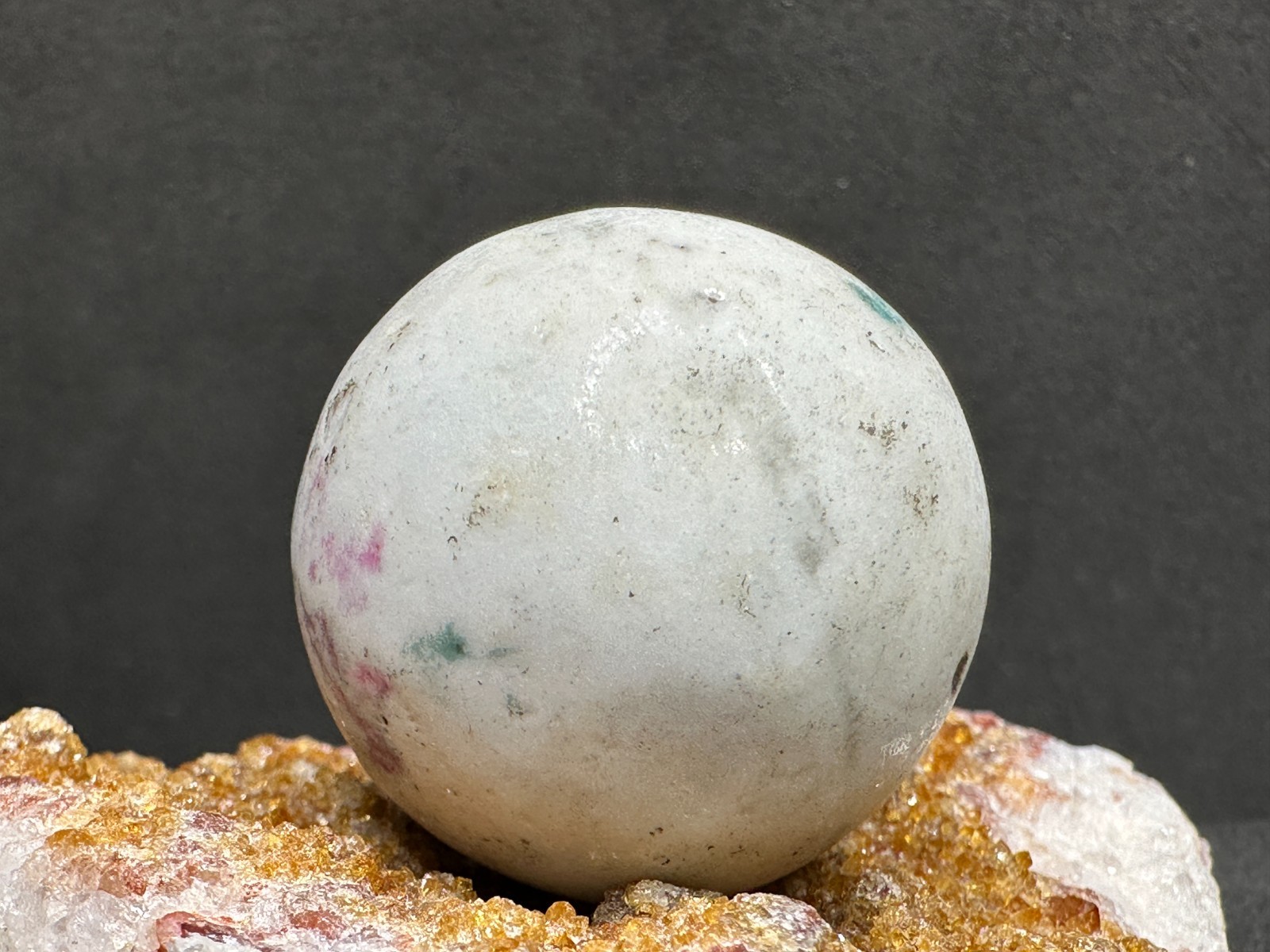 EXTREMELY SCARCE Antique China Clay PAINTED FLOWER Marble 1.26″ HUGE SHOOTER!