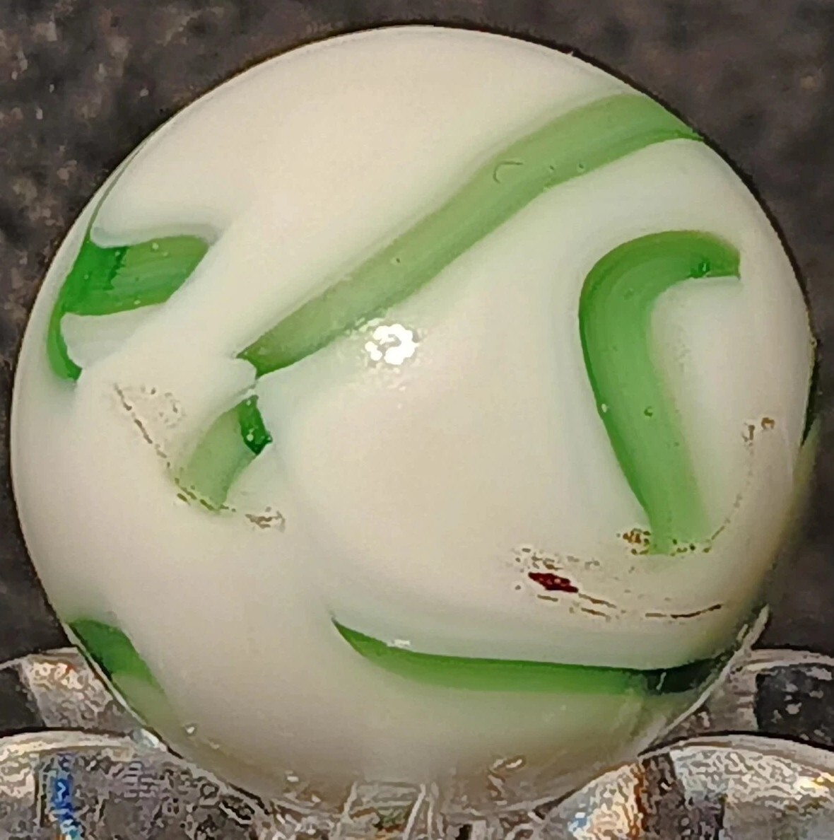 Vintage Alley Agate Calligraphy Oxblood Swirl Marble. 0.55″ Mint+. TOP SHELF