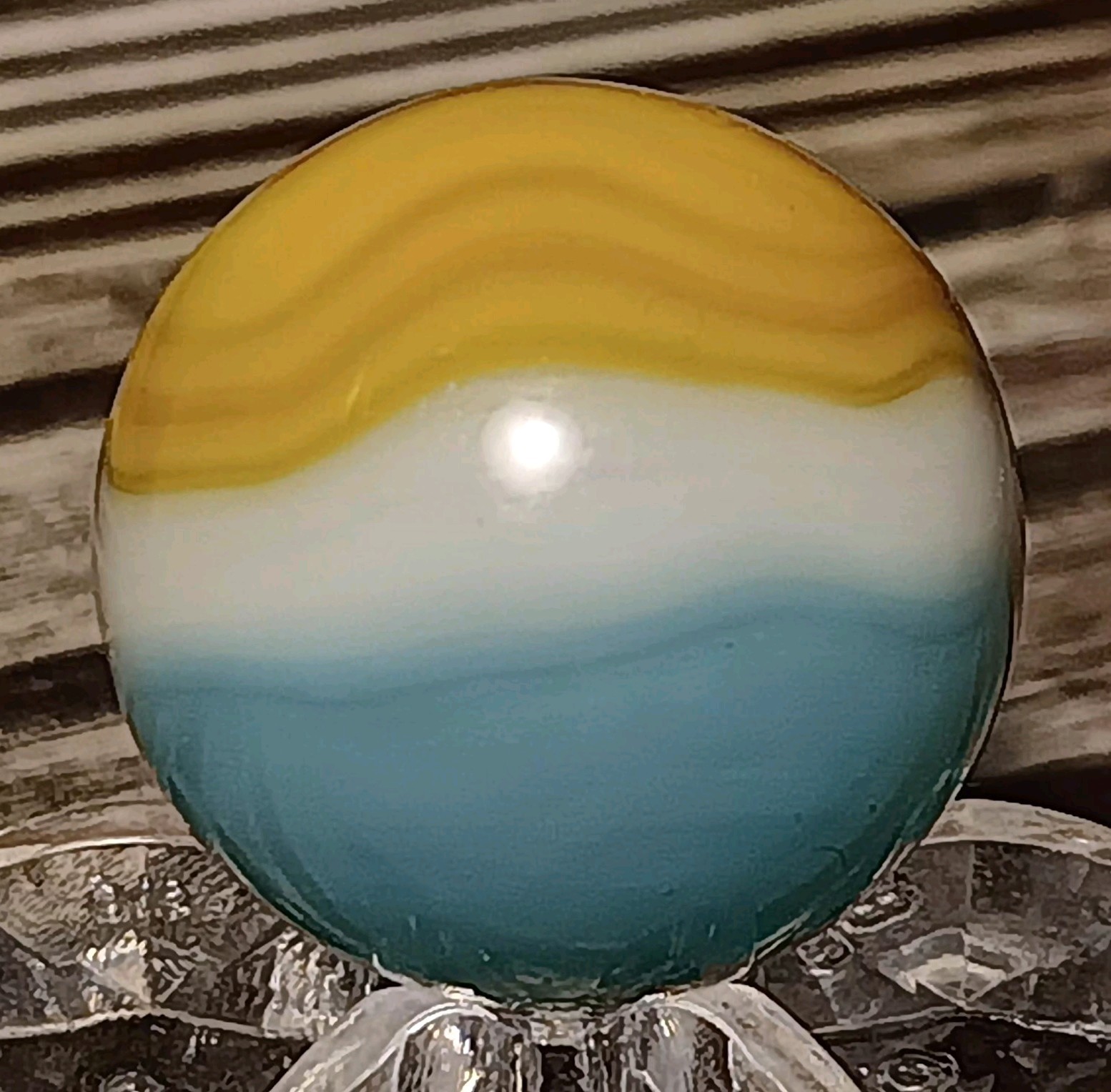 Vitro Agate Tigers Eye Marble. 5/8″ NM(+) Nice Color Combo
