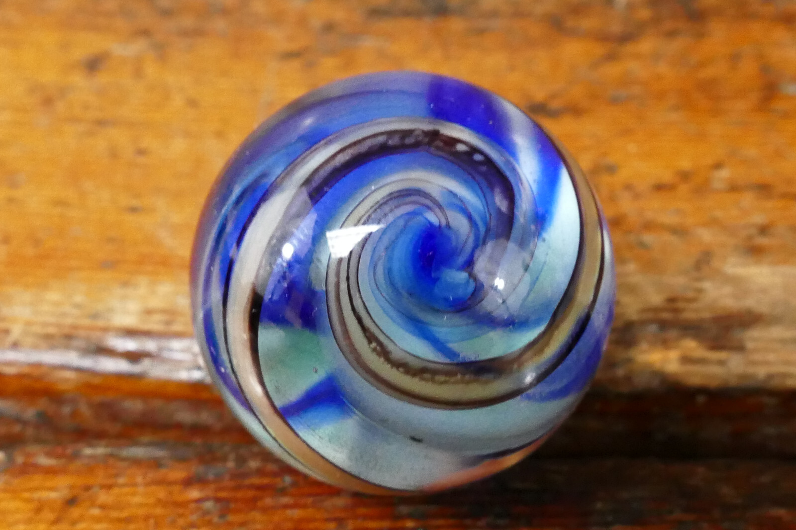 Vintage Hand Blown Art Glass Marble Light & Dark Blue Swirl Black White – 1 3/16