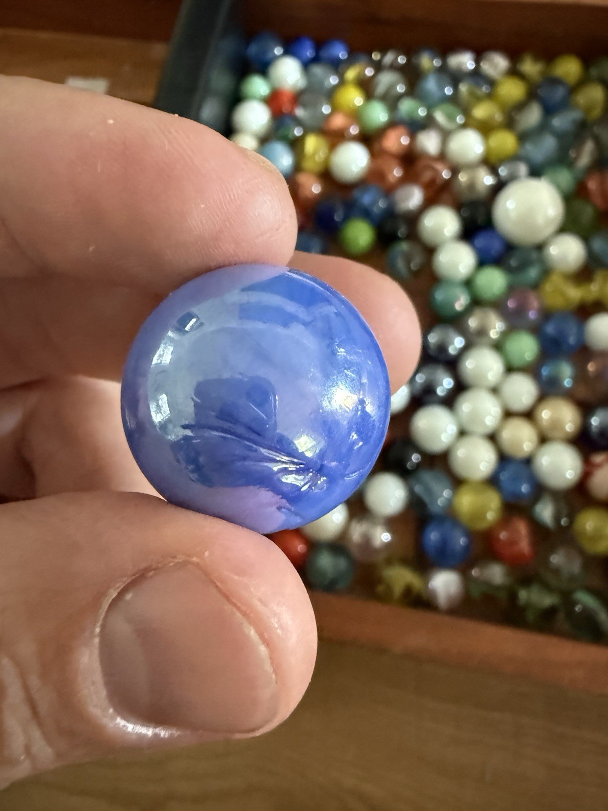 Lot A Vintage Marbles Akro? Christensen? Vitro? Swirl Agate Opaque UV Fluorescen