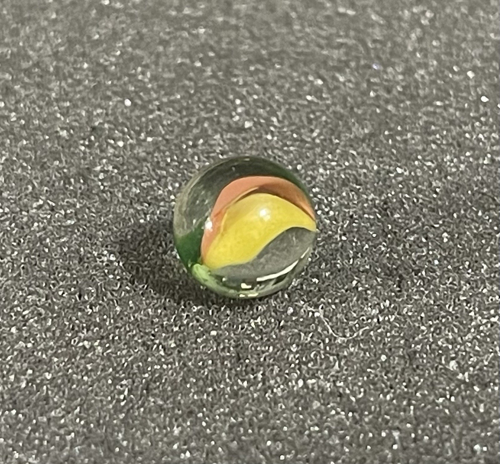 Vitro Agate 7/16″ PEEWEE Cat’s Eye Marble – 3-Vane Tri-Lite – MINT 9.5..TM1467