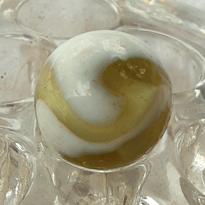 5/8″ CAC Snooty Marble In Beautiful NM Condition Check Photos 📷.