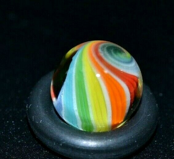 BRYAN TRILLAS GLASS MARBLE/.428″ PEEWEE-TRANS. RAINBOW CORKSCREW BLACKLIGHT-FAST