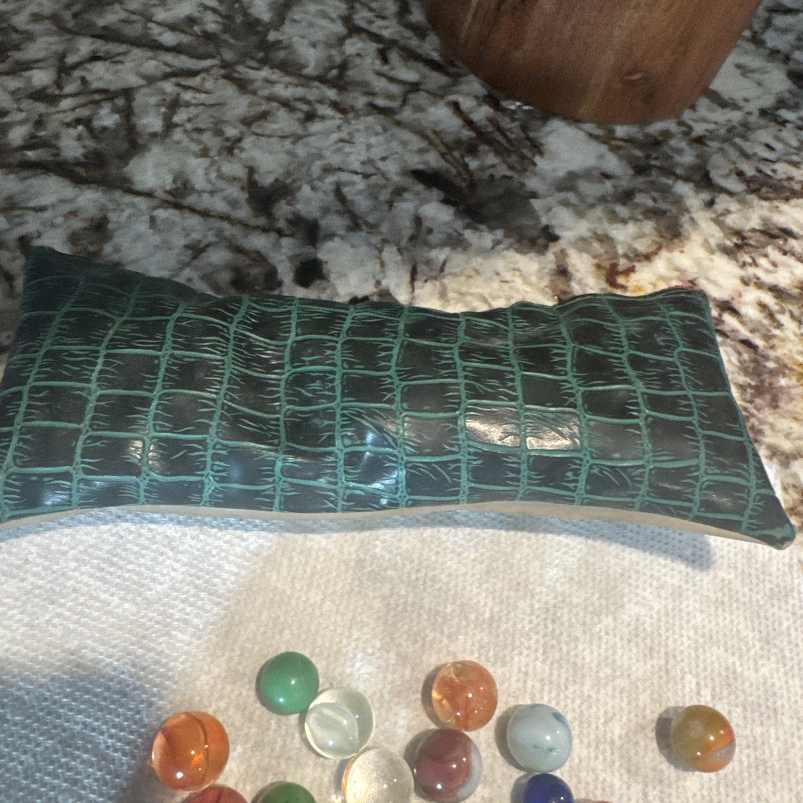 LOT VINTAGE MIXED SWIRLS DIFFERENT MAKERS + Case