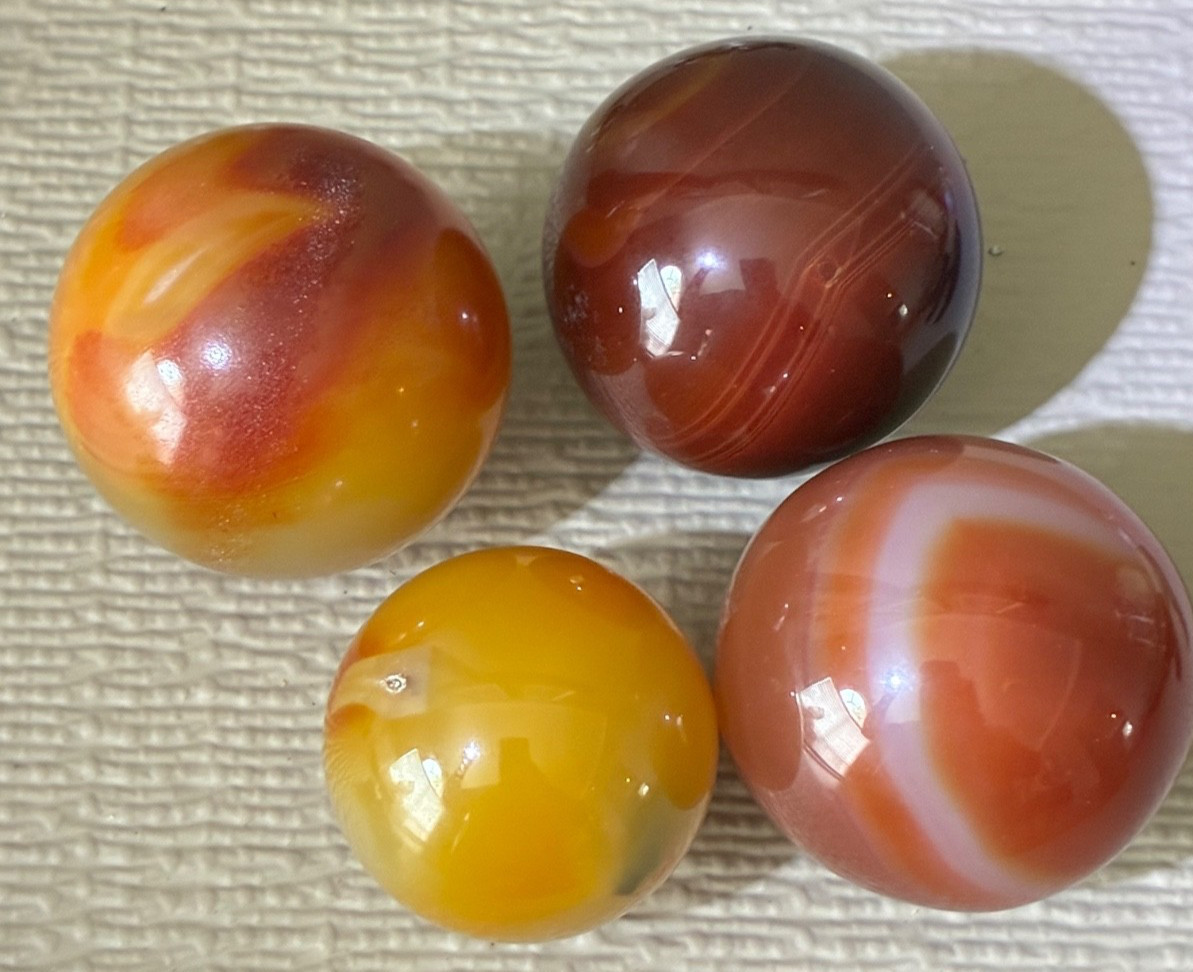 AWESOME 4 Carnelian Agate Spheres Boulders Marbles MINT 1 1/2″ to 1 3/4″