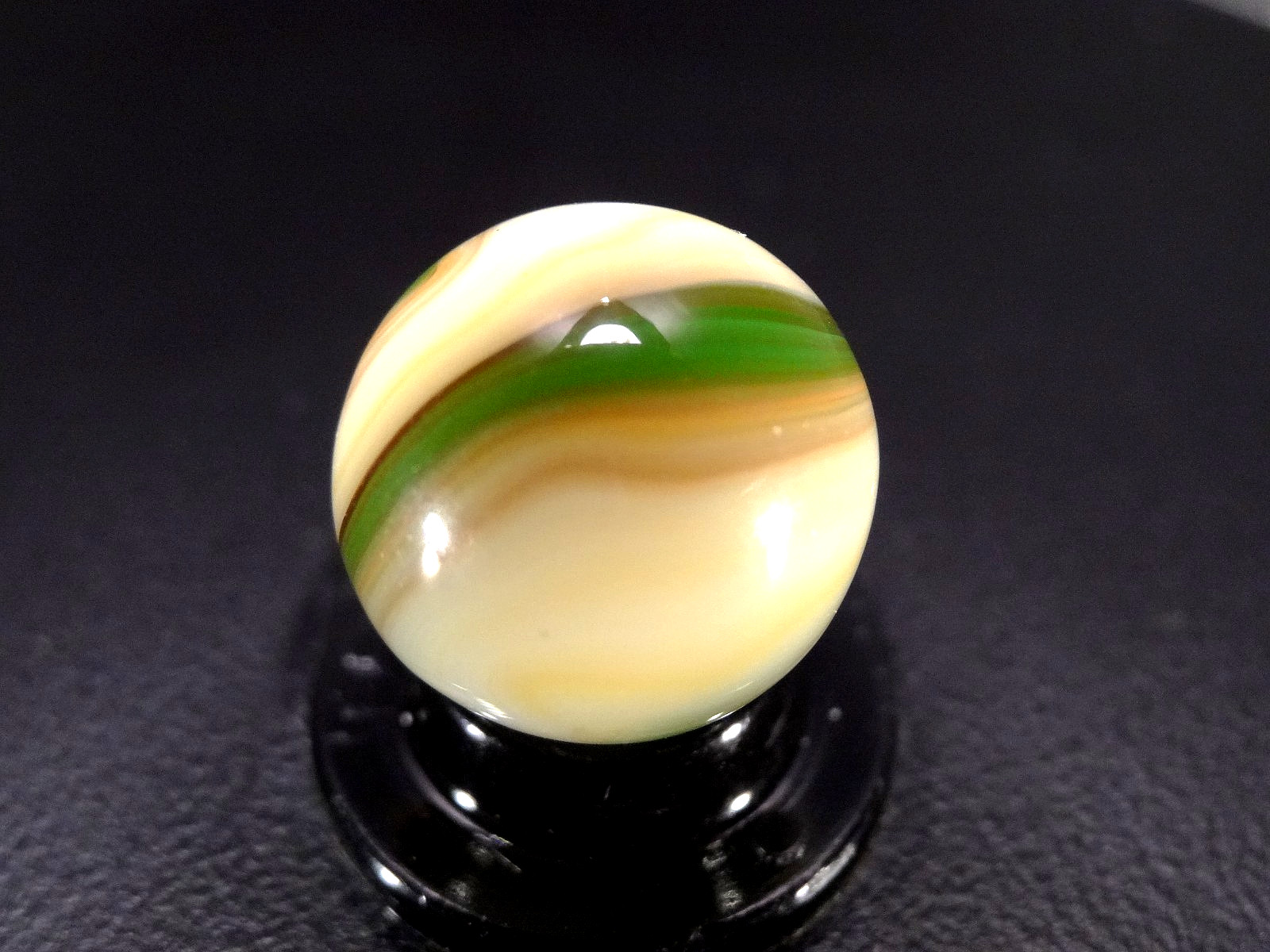 AKRO AGATE TRANSLUCENT ” 4 ” UNIQUE COLORS rare VHTF Awesome Akro 🌟👍