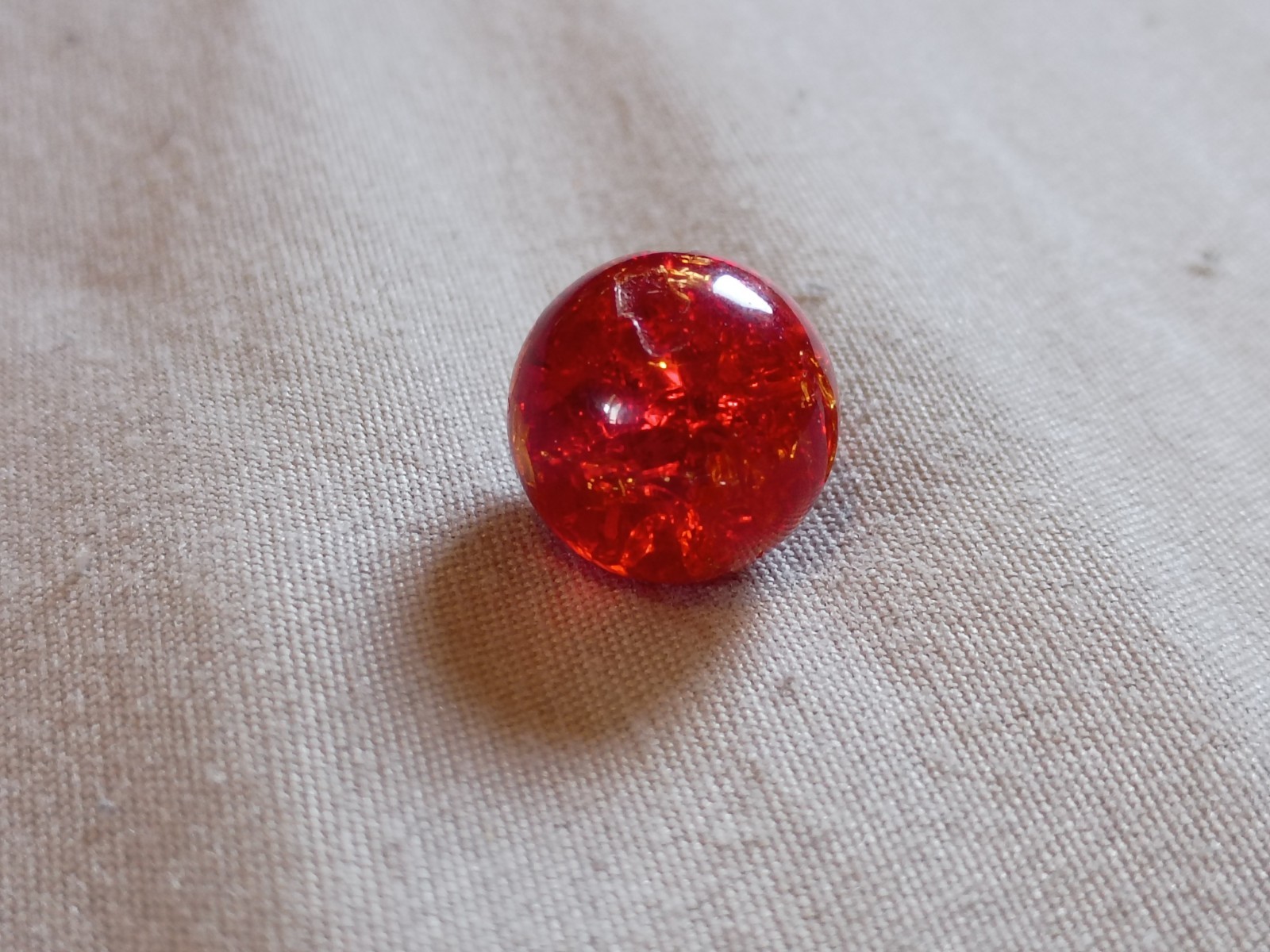 4 Vintage 1/2″ Red Crackle Glass with Cadmium Playing Marbles.