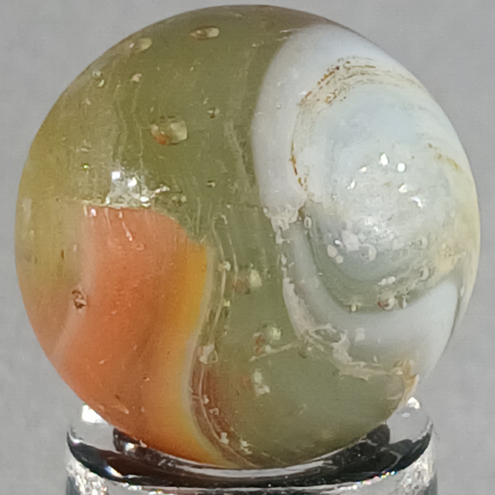 Vintage Vitro Conqueror Marble .61 Inches Near-Mint Condition Combined Shipping