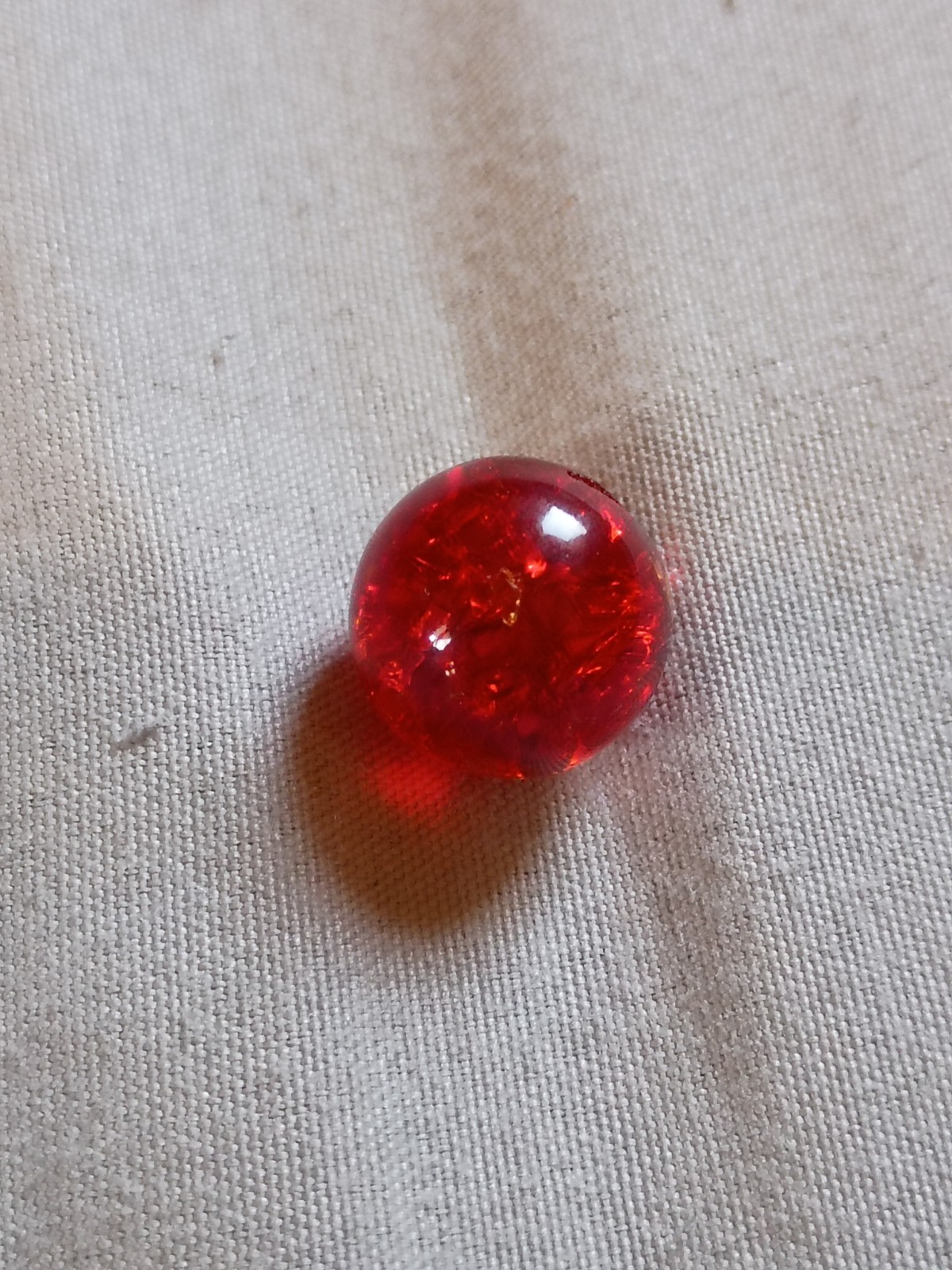4 Vintage 1/2″ Red Crackle Glass with Cadmium Playing Marbles.