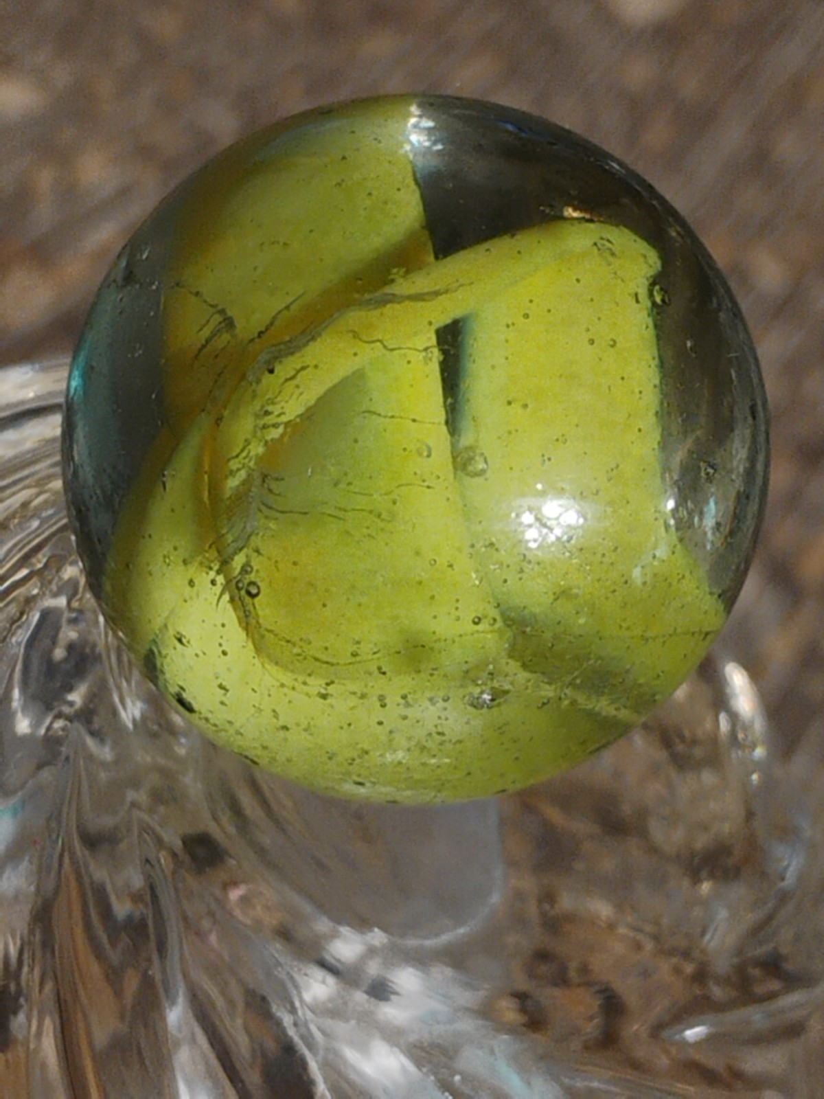 Vintage Crazy .95 Vitro Peltier Marble King Hybrid Cobra Shooter Size Marble ?