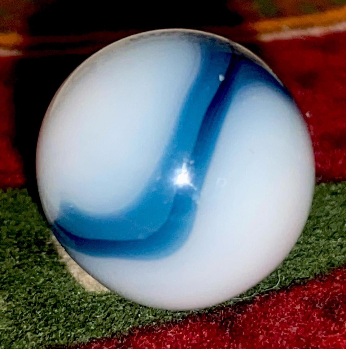 😎Vintage Ravenswood Swirl Marble-Mint.62 Has 2 Spots W/ Aventurine-Beautiful#68