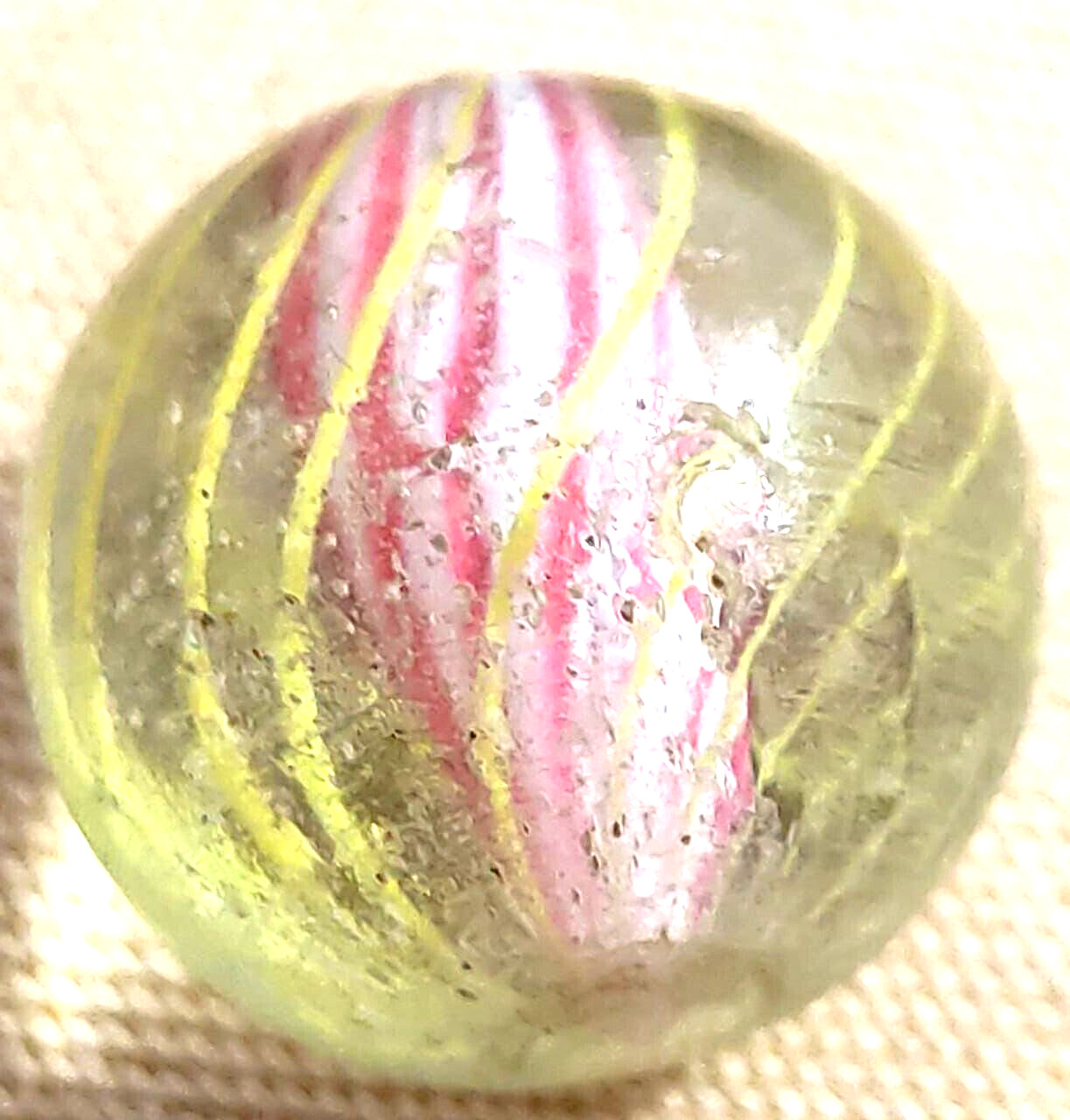 OLD SAME CANE 0.74″& 0.525″SOLID CORE PEPPERMINT WITH YELLOW CAGE &YELLOW BASE