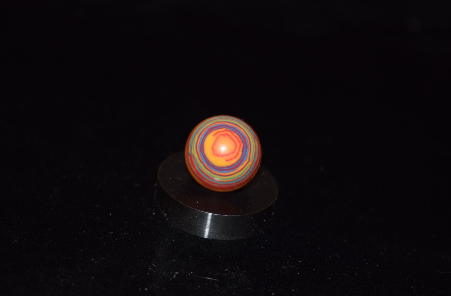 Clay🎯 Bullseye💪Superman🔴🔵🟡Colors Toy Collectors Marble size” 5/8″=.625″Mint