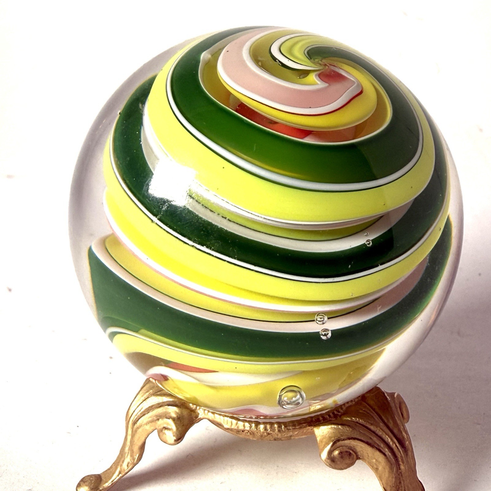 Fine Spiral Glass Marble LG 2” Green Yellow Swirl Signed H.E. VT 2006 Hand Made
