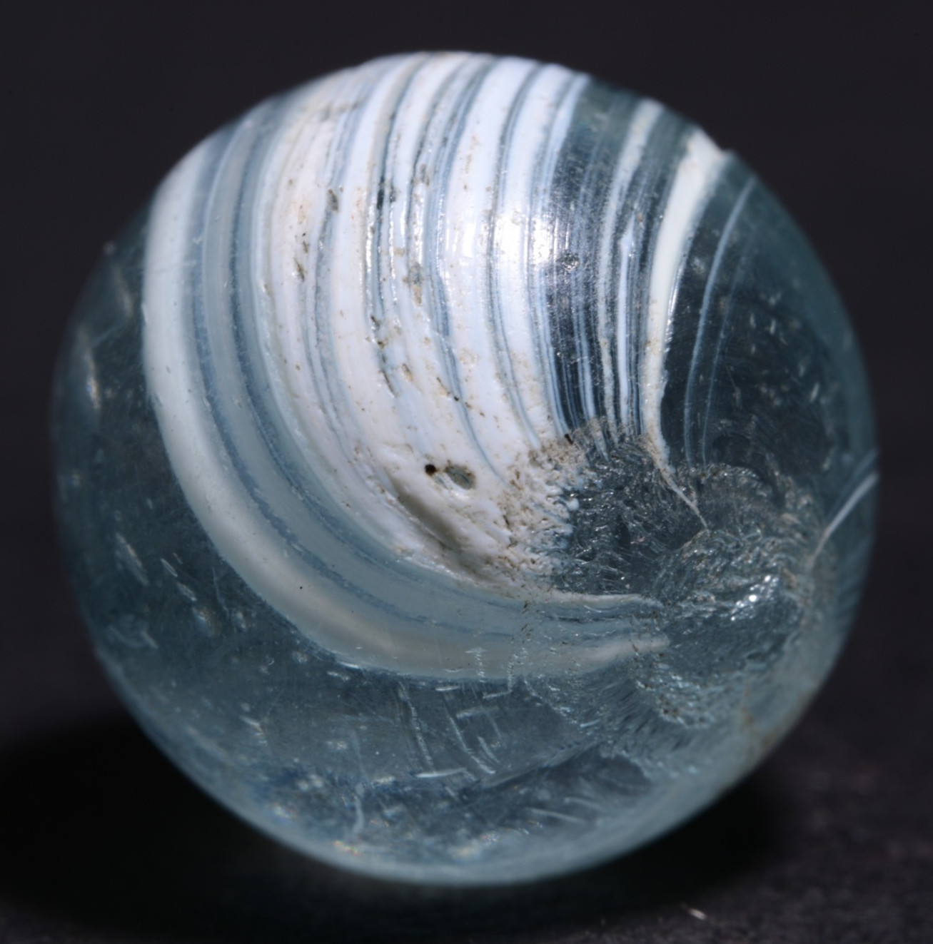 Indian Marble German Handmade Antique Clear & Ice White 14.4mm 9/16”