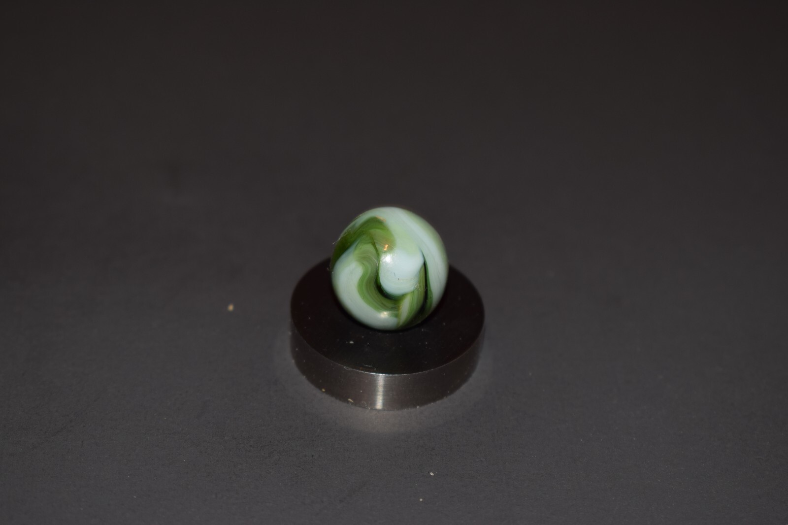 ⭐M.F. Christensen 🌿Rare Color Olive Green Slag Marble🌿 Size .625″=5/8″=16mm⭐