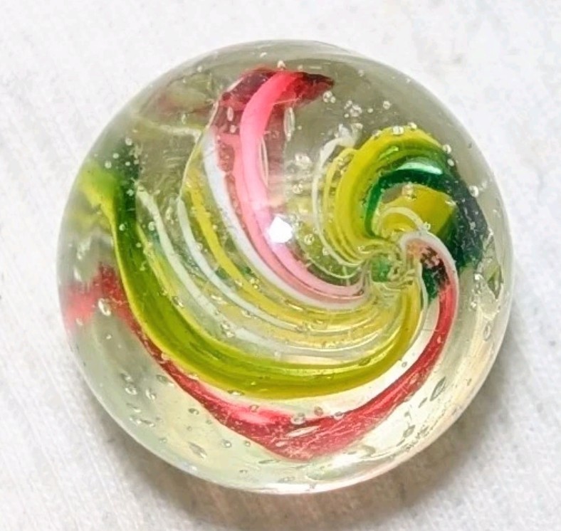 13/16″ Bi-Coloured Quad Divided Latticino Ribbon Core German Handmade Marbles MM