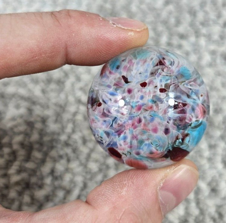 Steve Davis Art Glass Marble on Stand 36-38mm Red & Blue Abstract Swirls