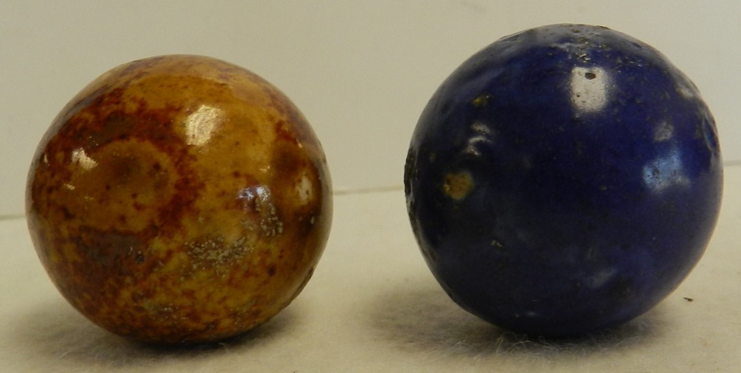 #21045m 1.16 Inches Vintage Pair of German Handmade Bennington Shooter Marbles