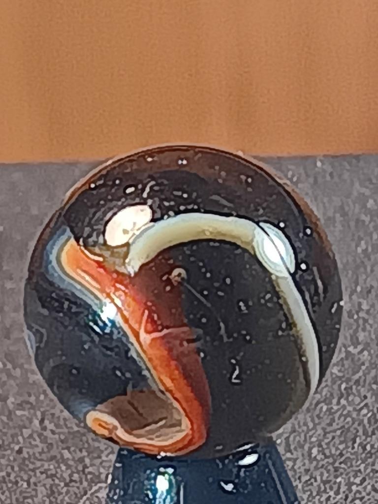 9/16″ Peltier Ferrari Red Pearl White Transparent Rainbo NM Serious Marble B350