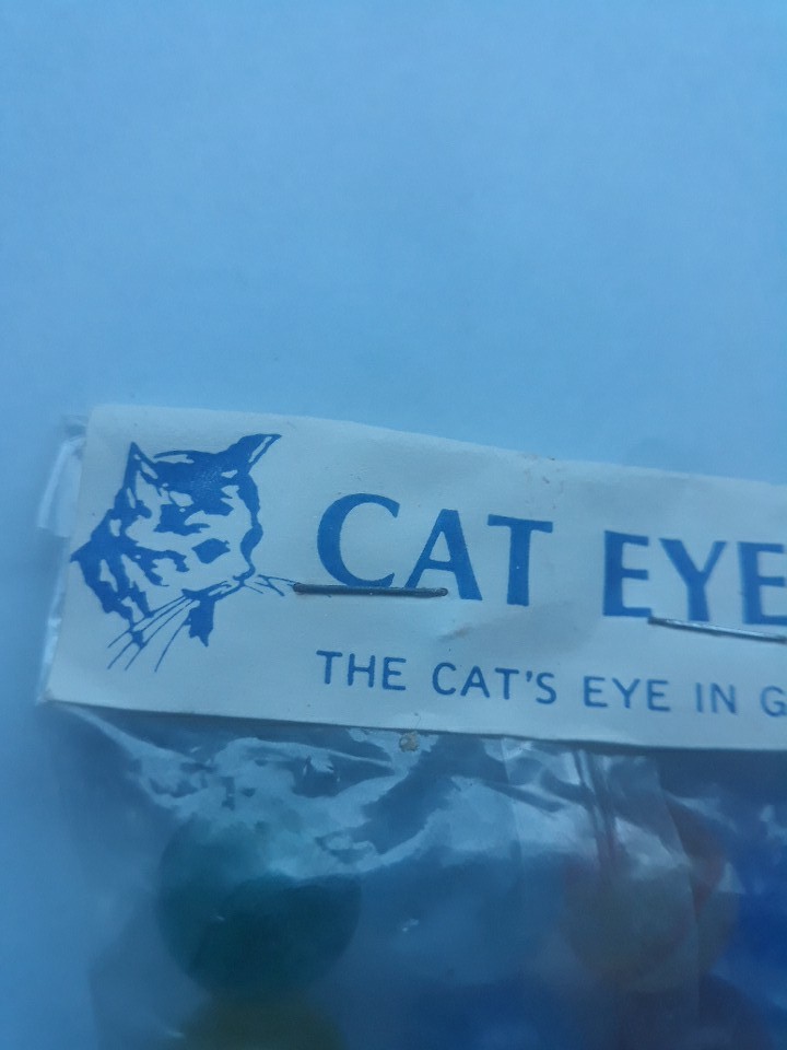 VTG Cat Eyes Glass Marbles C.E. Bogard & Sons Agate Company 10 Count
