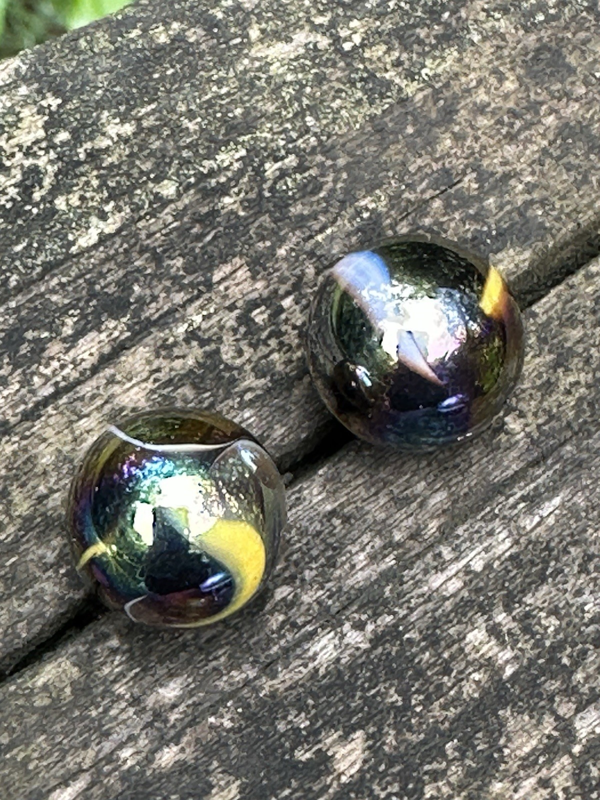 2 SUPERNOVA Iridescent METALLIC 5/8” Swirl Blue Green Purple metallic- Minty