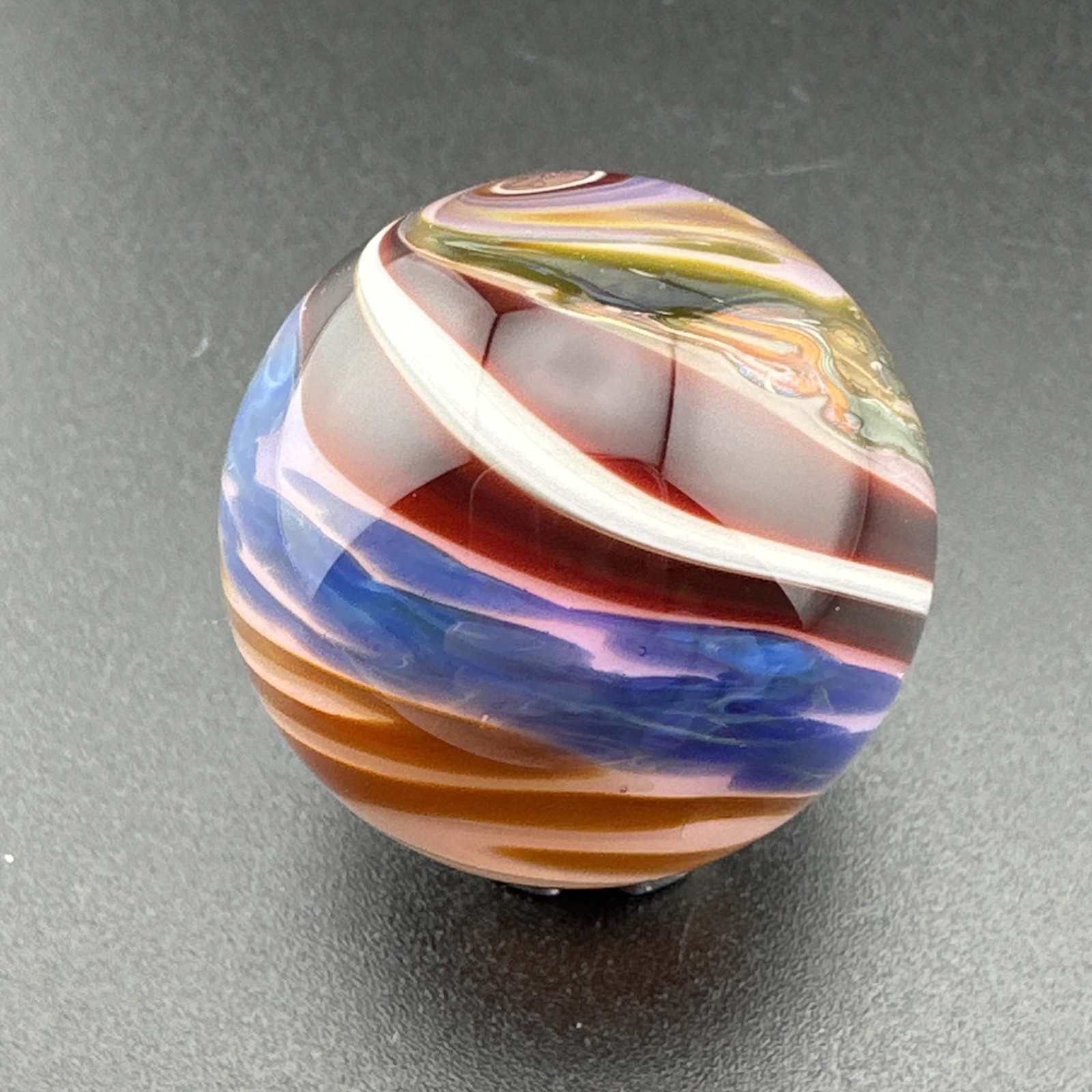 Contemporary Handmade Art Glass Marble 1.04″ Multicolor Abstract Swirl MIB Boro